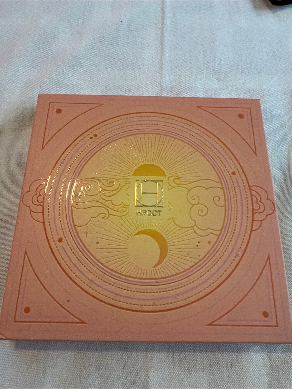 Hipdot Pink Sun & Moon Eyeshadow